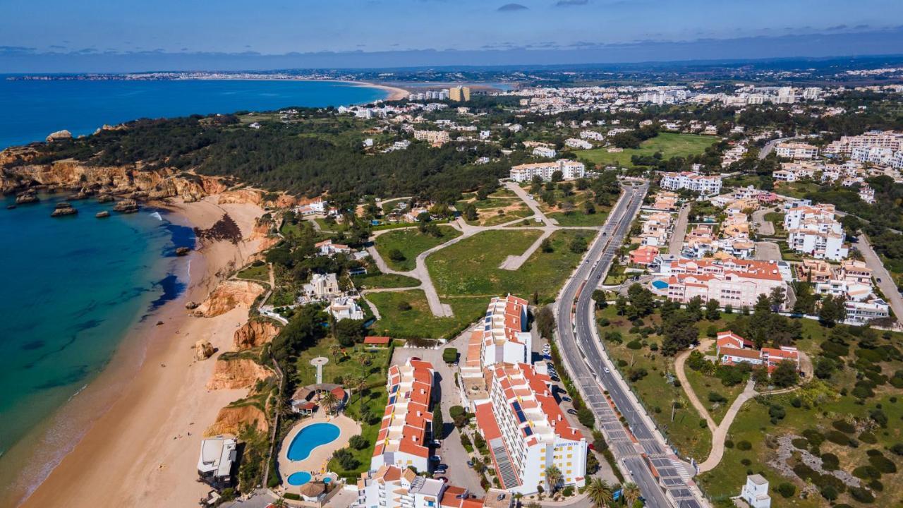 Ocean Solar Do Vau W/ Pool By Lovelystay Portimao Exterior photo